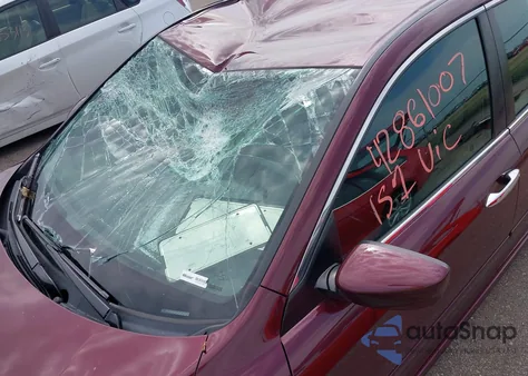 2017 Honda Accord Sport Se z USA, uszkodzony, nr VIN 1HGCR2F10HA117597